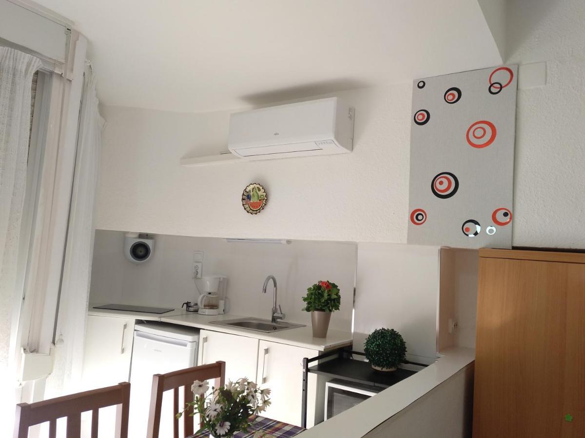 La Pineda Beach Studio Near Port Aventura Apartment ภายนอก รูปภาพ