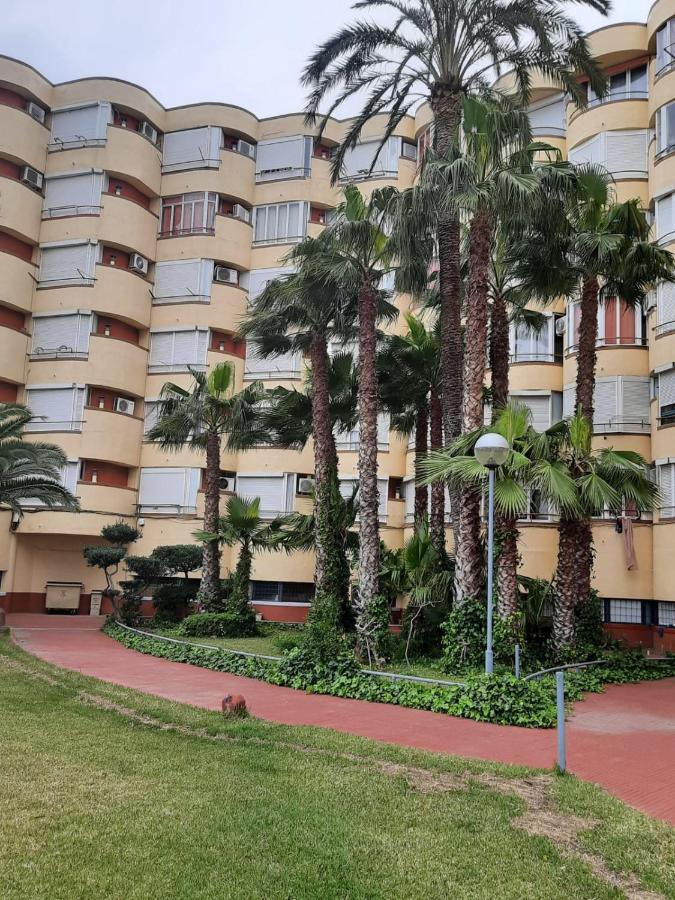 La Pineda Beach Studio Near Port Aventura Apartment ภายนอก รูปภาพ