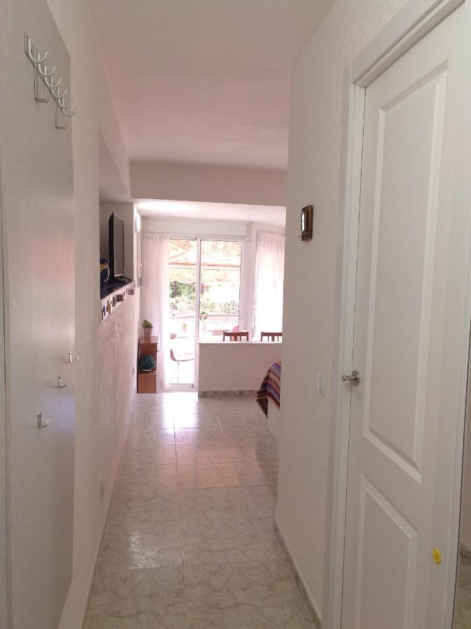 La Pineda Beach Studio Near Port Aventura Apartment ภายนอก รูปภาพ