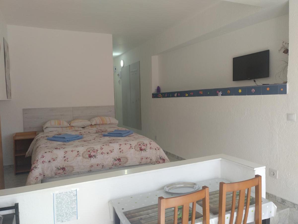 La Pineda Beach Studio Near Port Aventura Apartment ภายนอก รูปภาพ