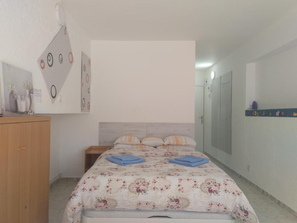 La Pineda Beach Studio Near Port Aventura Apartment ภายนอก รูปภาพ