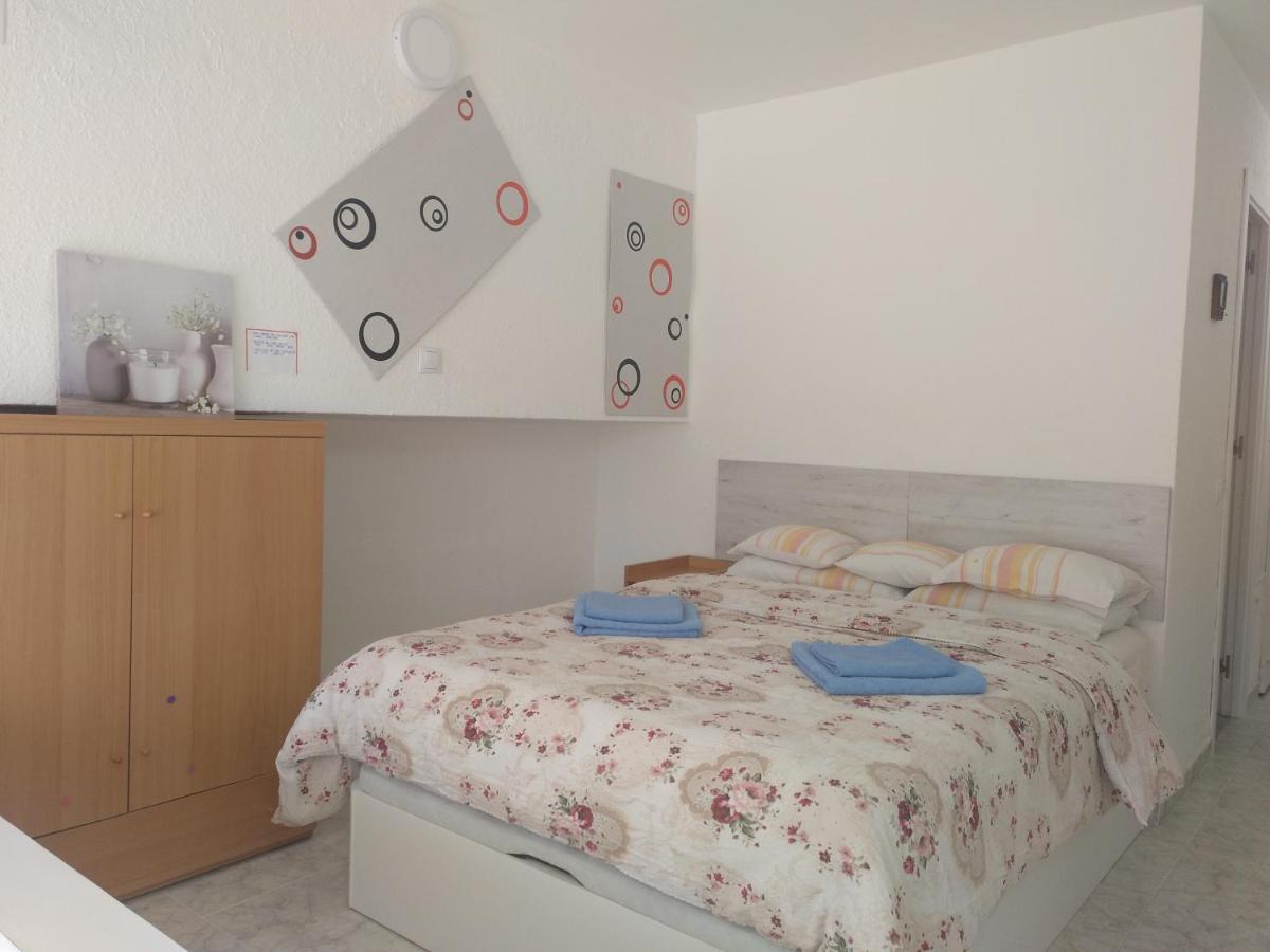 La Pineda Beach Studio Near Port Aventura Apartment ภายนอก รูปภาพ